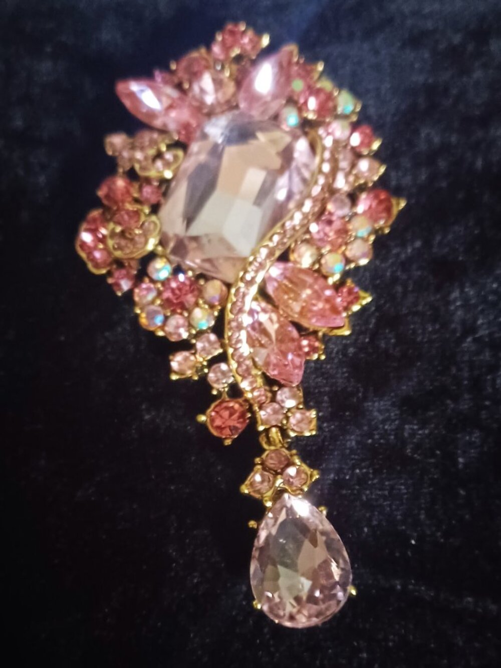 Lovely Multi Color Brooch 4"